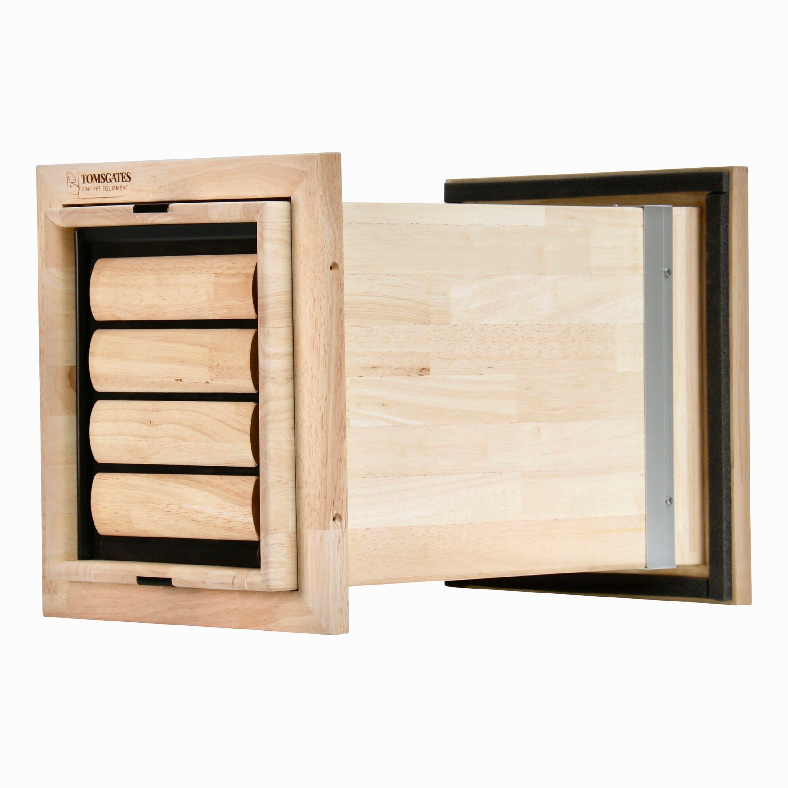 Wooden cat flap 2025